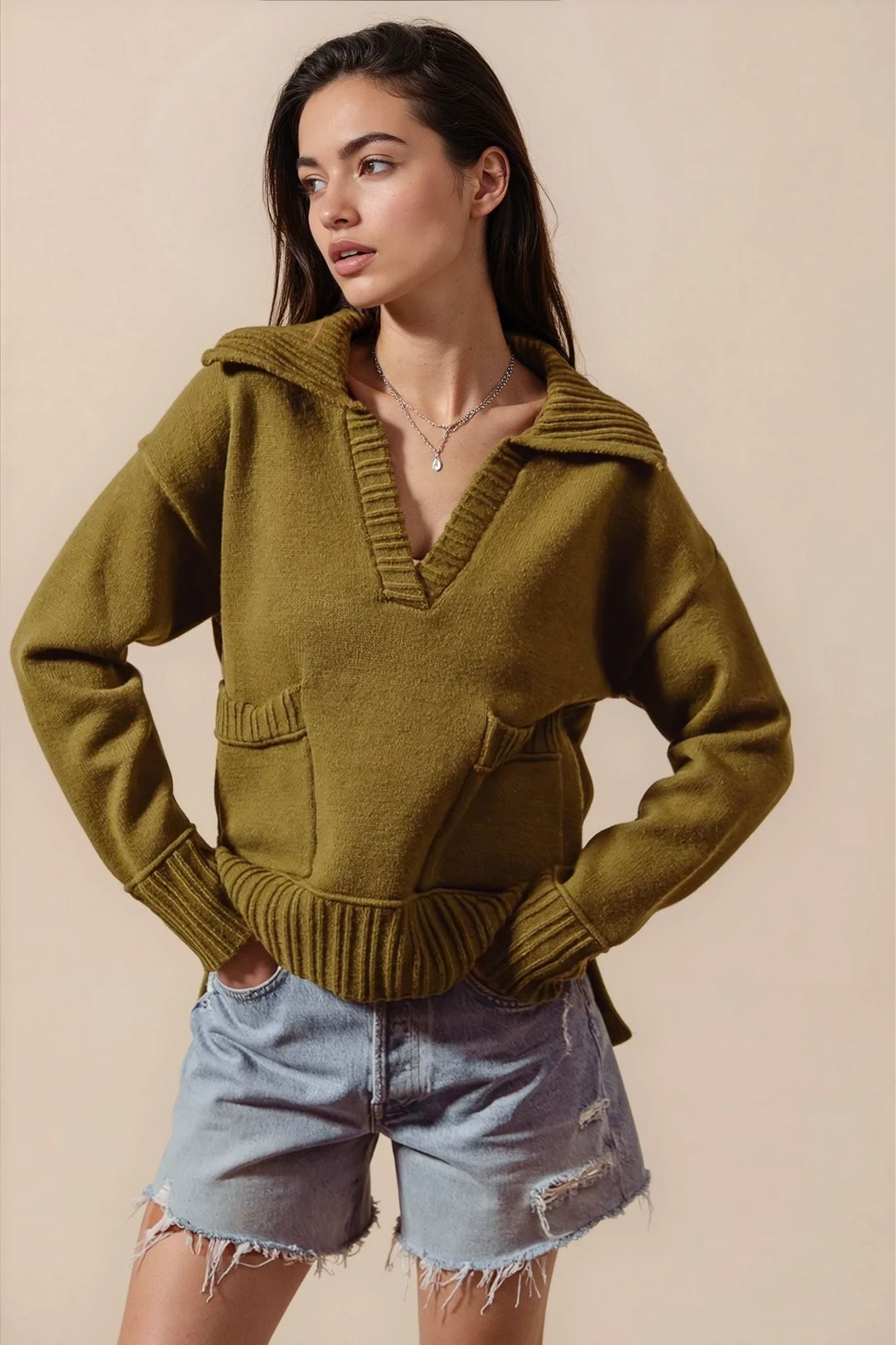 sandy pullover sweater in olive