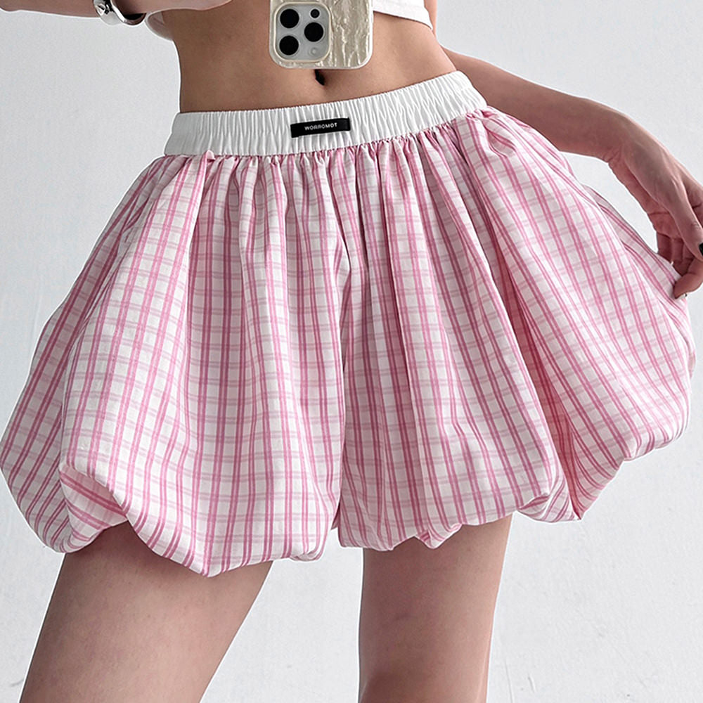 pink gingham balloon skirt