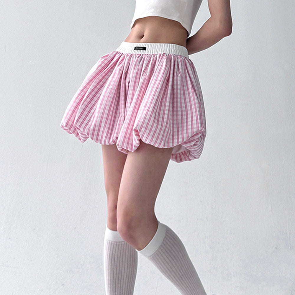 pink gingham balloon skirt