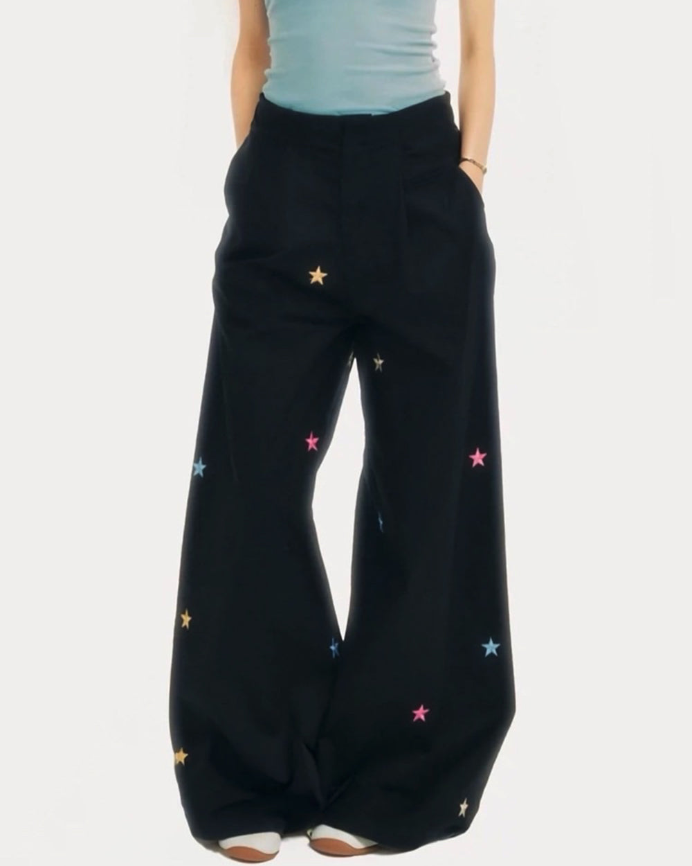 star girl aesthetic baggy pants
